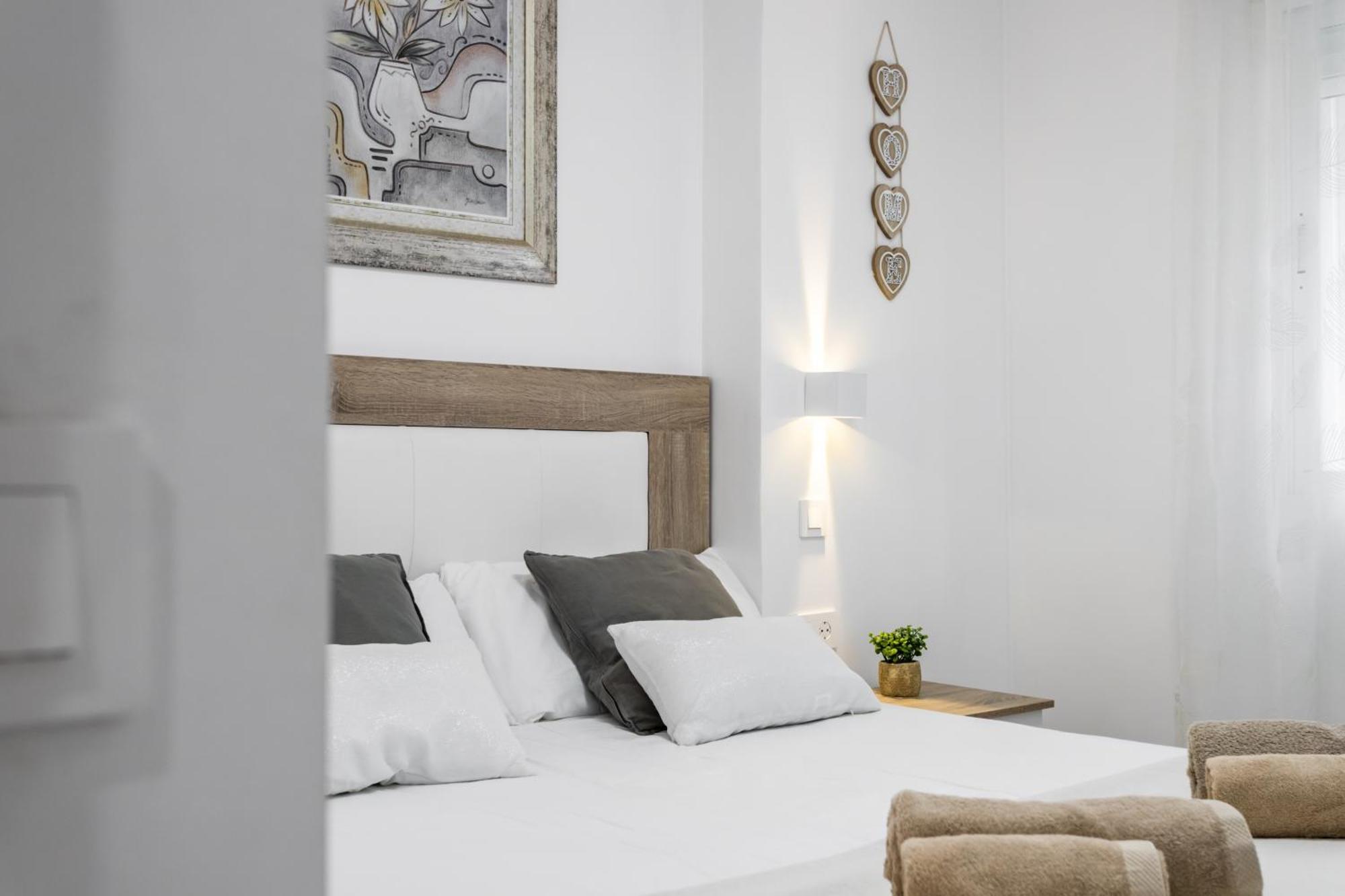 Sur Suites Principe Фуэнхирола Экстерьер фото