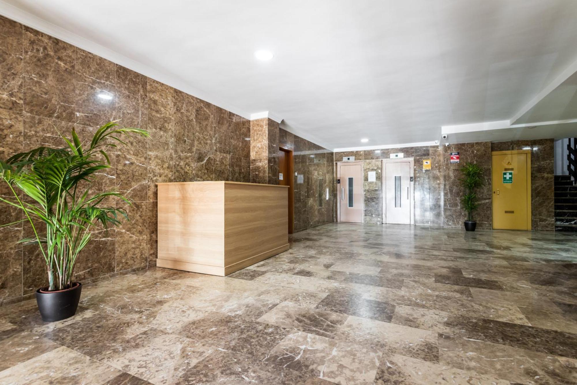 Sur Suites Principe Фуэнхирола Экстерьер фото