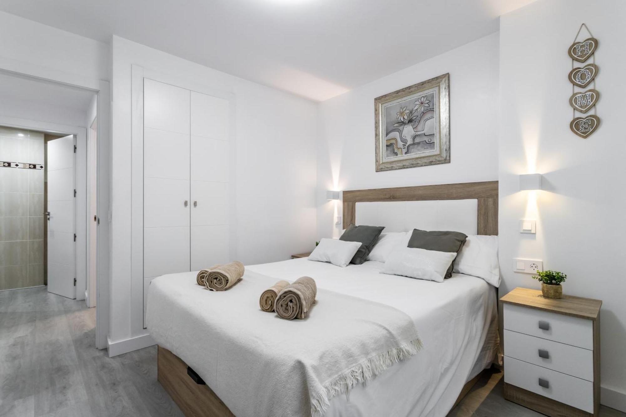 Sur Suites Principe Фуэнхирола Экстерьер фото