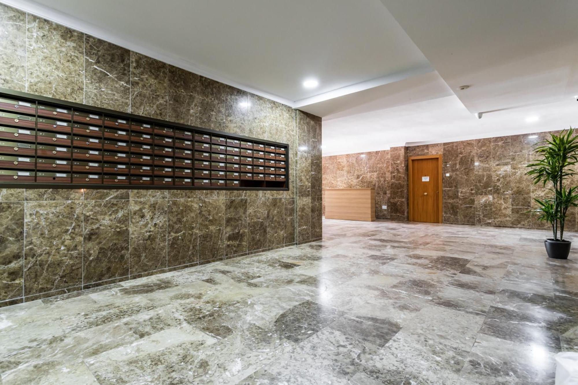 Sur Suites Principe Фуэнхирола Экстерьер фото